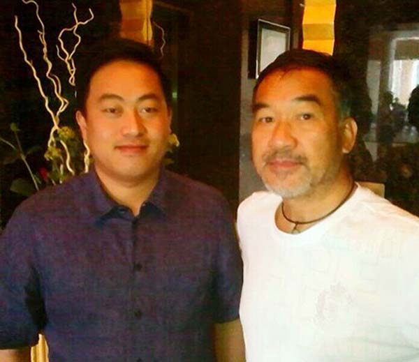 董事長(zhǎng)與香港明星梁家仁